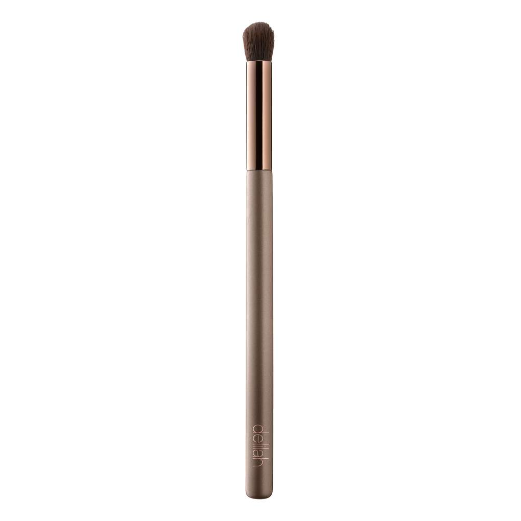 Delilah Concealer Blending Brush Complexion Brush with pouch