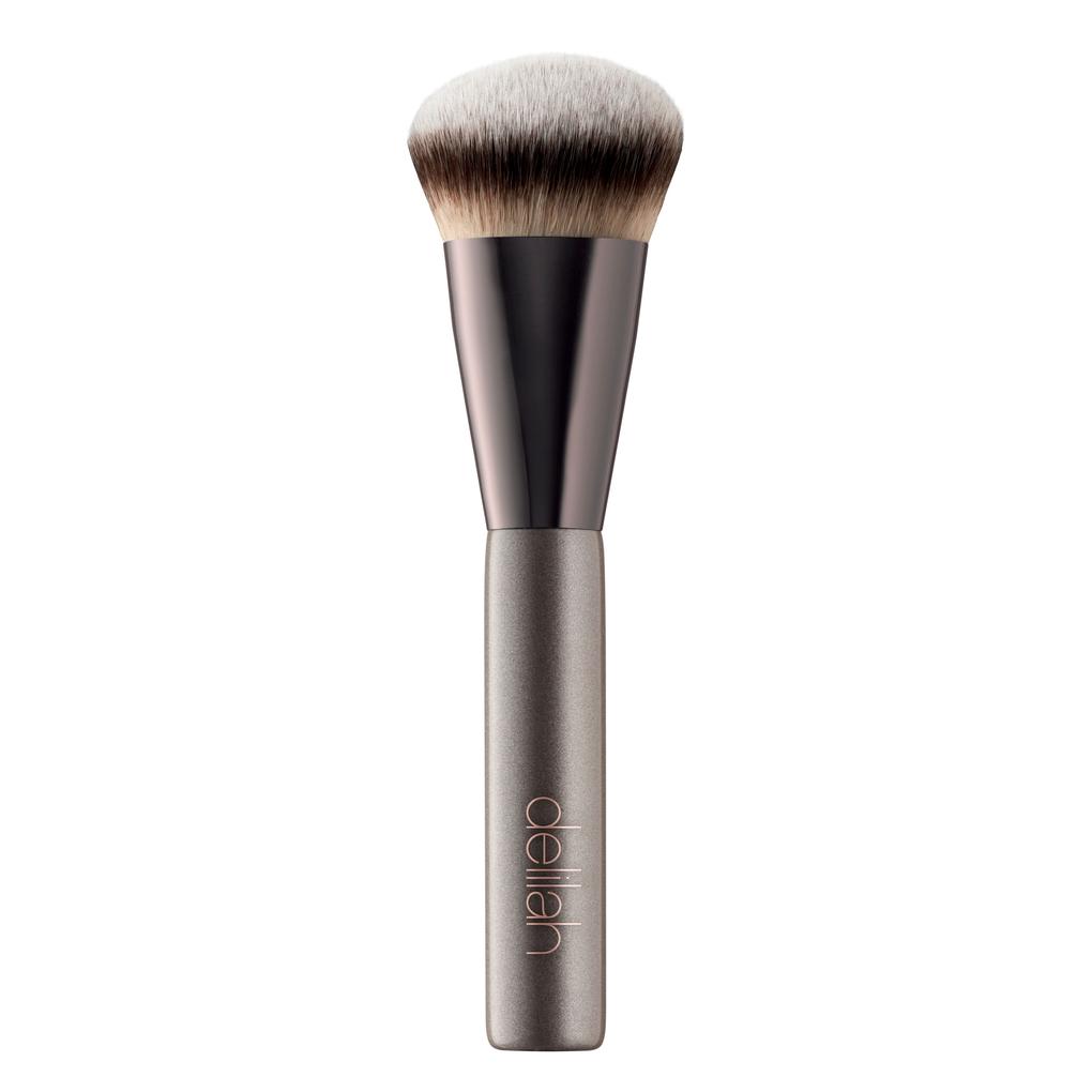 Delilah Full Coverage Foundation Brush Complexion Brush